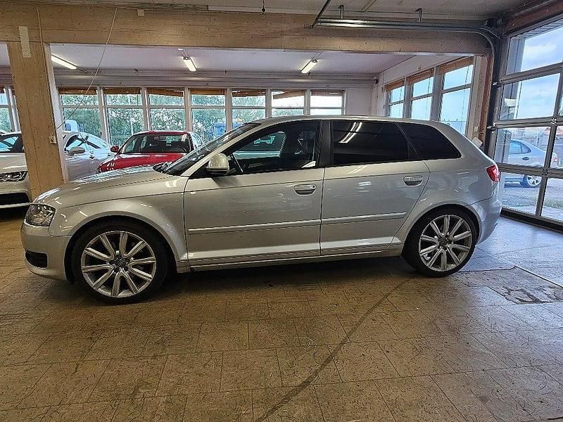 Begagnad Audi A3 Sportback 200 HK (147 kW) 2008 Silver Halvkombi