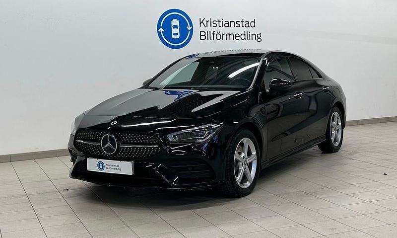 Begagnad Mercedes CLA250e AMG Line Premium Plus 218 HK (160 kW) 2021 Svart Sedan