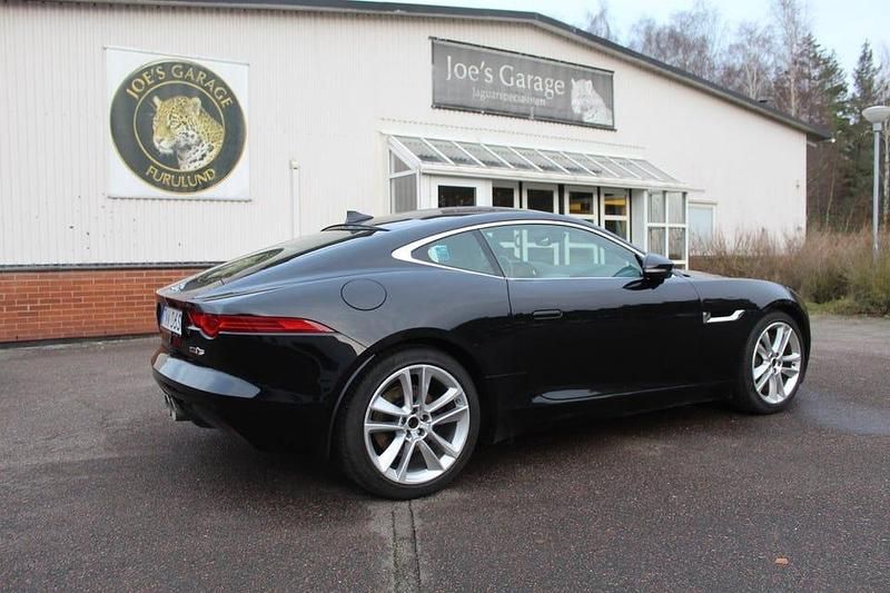 Svart Begagnad 2017 Jaguar F-Type S Sportkupé | 499 000 kr - Bild 1/4