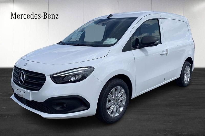 Vit (white) Ny 2025 Mercedes Citan 110 Edition Van | 345 006 kr (Marknadspris) - Bild 1/4