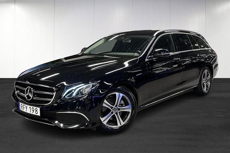 Svart Begagnad 2019 Mercedes E200 Kombi | 269 900 kr (Marknadspris) - Bild 1/4