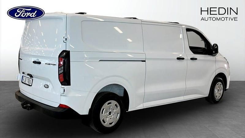 Ny Ford Transit Custom Trend 170 HK (125 kW) 2025 Vit Sedan