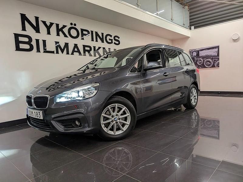 Begagnad BMW 218 Gran Tourer Advantage 136 HK (100 kW) 2016 Grå Minibuss