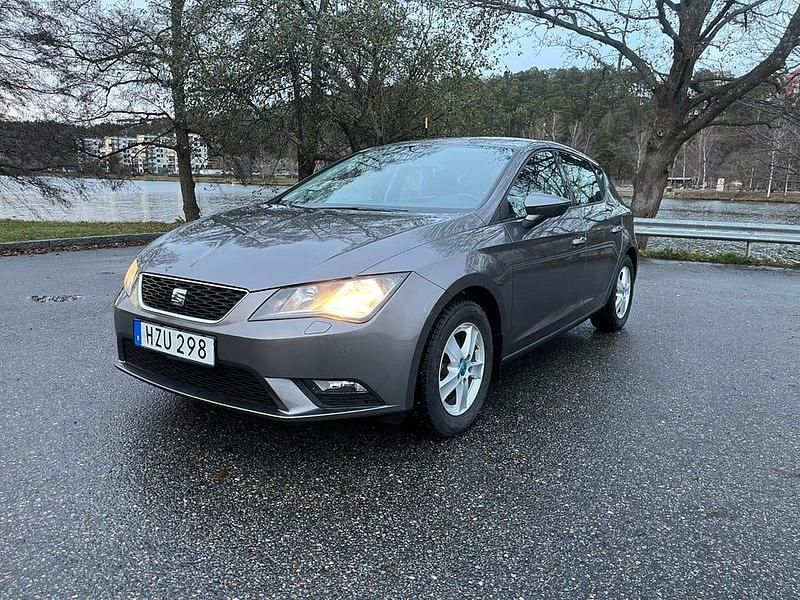 Begagnad 2016 Seat Leon Halvkombi | 89 900 kr (Superpris) - Bild 1/4