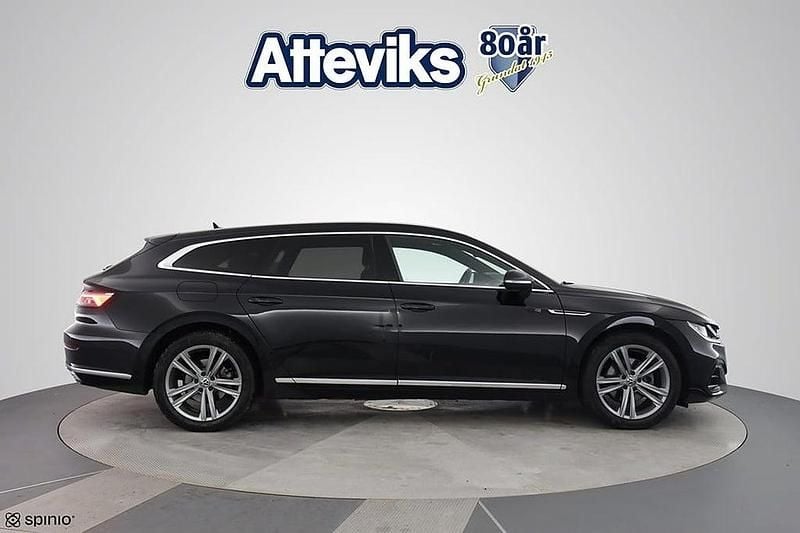 Begagnad VW Arteon R-line 220 HK (161 kW) 2022 Svart Kombi