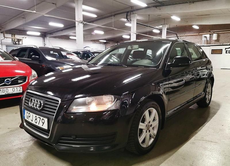 Svart Begagnad 2008 Audi A3 Sportback Attraction Halvkombi | 39 900 kr (Marknadspris) - Bild 1/4