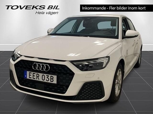 Vit (cortinavit) Begagnad 2025 Audi A1 Sportback Proline Halvkombi | 249 900 kr (Dyr) - Bild 1/4