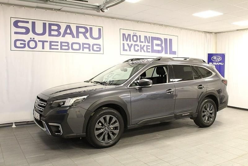 Grå Begagnad 2023 Subaru Outback Kombi | 379 900 kr (Bra pris) - Bild 1/4