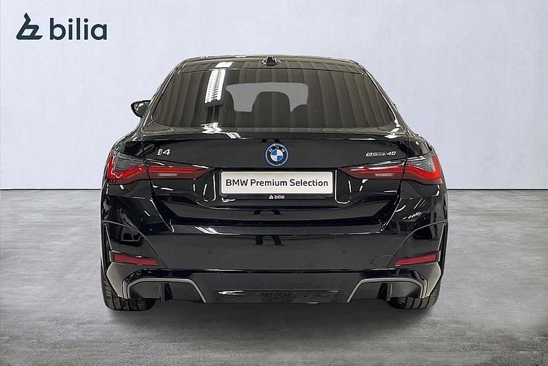 Begagnad BMW i4 Comfort Edition 250 kW (340 HK) 2026 Svart Sedan