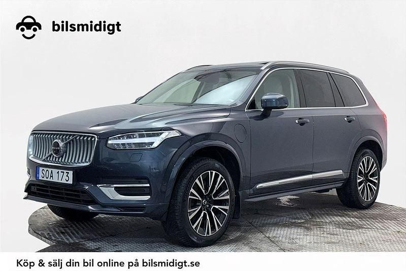Mörkblå Begagnad 2022 Volvo XC90 Ultimate SUV | 574 900 kr (Superpris) - Bild 1/3