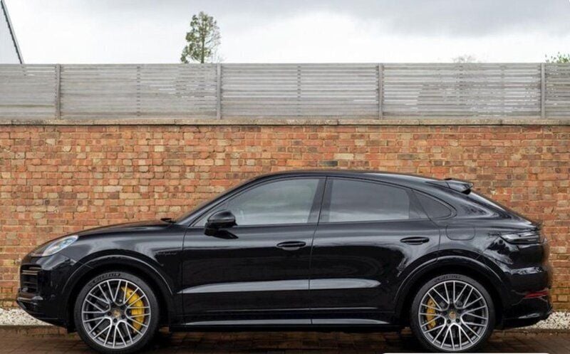 Begagnad 2023 Porsche Cayenne SUV | 795 000 kr - Bild 1/2