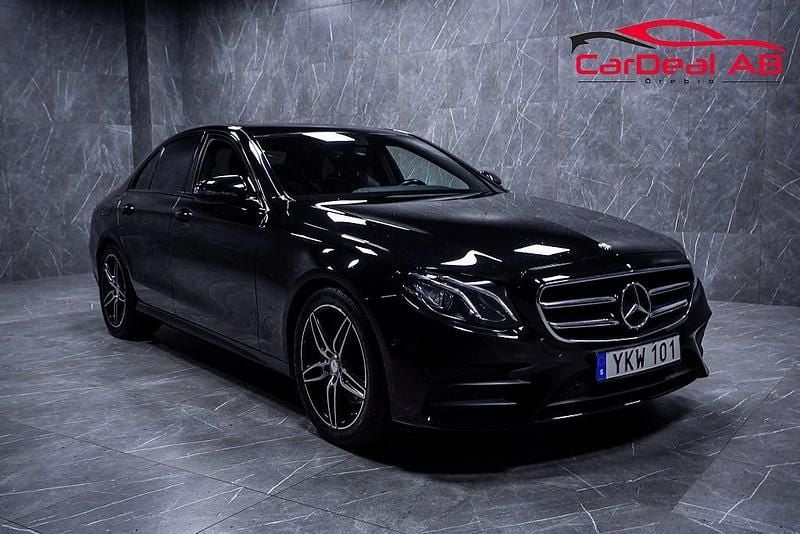 Begagnad Mercedes E220 AMG 194 HK (142 kW) 2017 Svart Sedan
