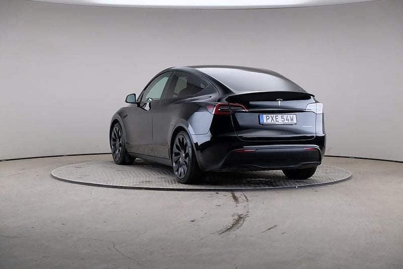 Begagnad Tesla Model Y Performance 392 kW (534 HK) 2023 Svart SUV