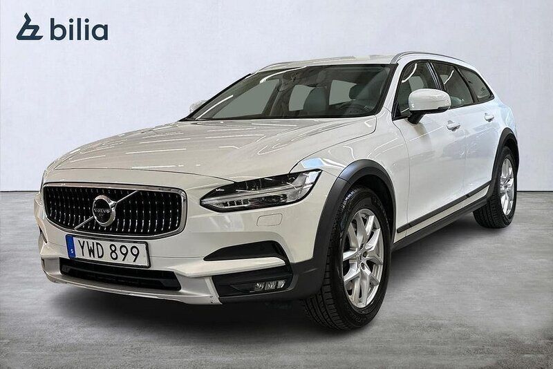 Vit Begagnad 2017 Volvo V90 CC Pro Kombi | 349 900 kr (Marknadspris) - Bild 1/3