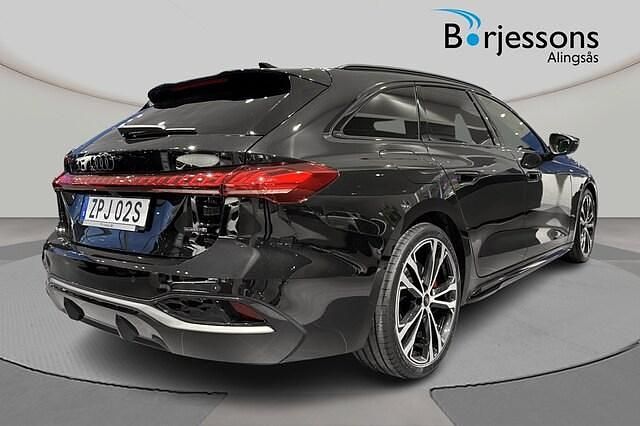 Ny Audi A5 S-Line 204 HK (150 kW) 2025 Mytsvart metallic Sportkupé