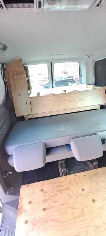 Begagnad VW Caravelle 131 HK (96 kW) 2008 Minibuss