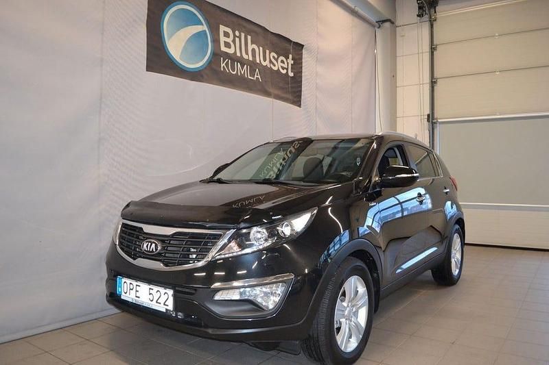 Svart Begagnad 2013 Kia Sportage SUV | 104 900 kr (Marknadspris) - Bild 1/4