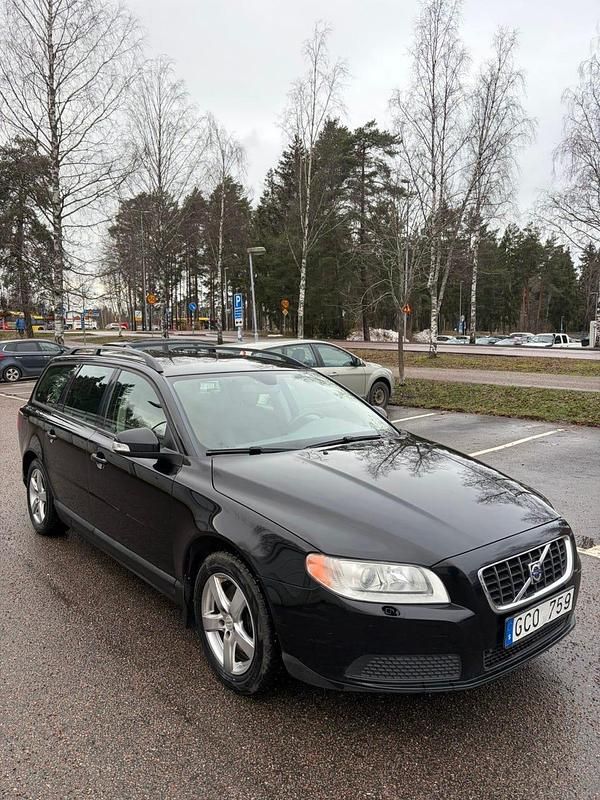 Begagnad 2008 Volvo V70 Kombi | 47 000 kr (Bra pris) - Bild 1/4