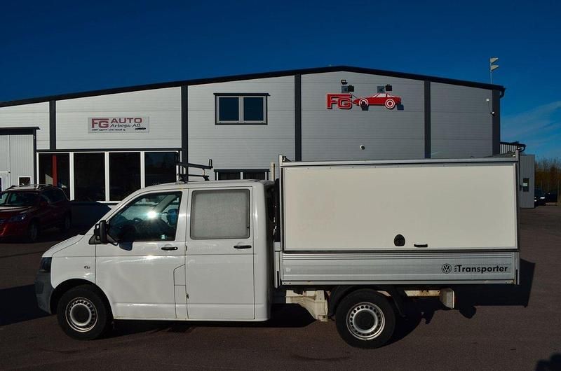 Vit Begagnad 2010 VW T5 Van | 99 000 kr (Bra pris) - Bild 1/4