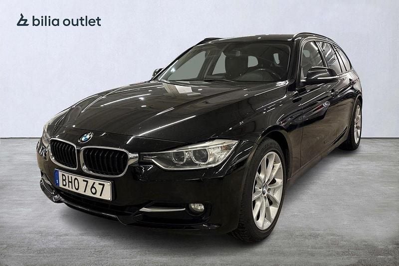 Svart Begagnad 2014 BMW 320 Kombi | 70 000 kr (Superpris) - Bild 1/4