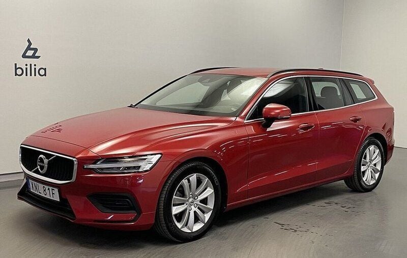 Röd Begagnad 2021 Volvo V60 Pro Kombi | 318 500 kr (Marknadspris) - Bild 1/3