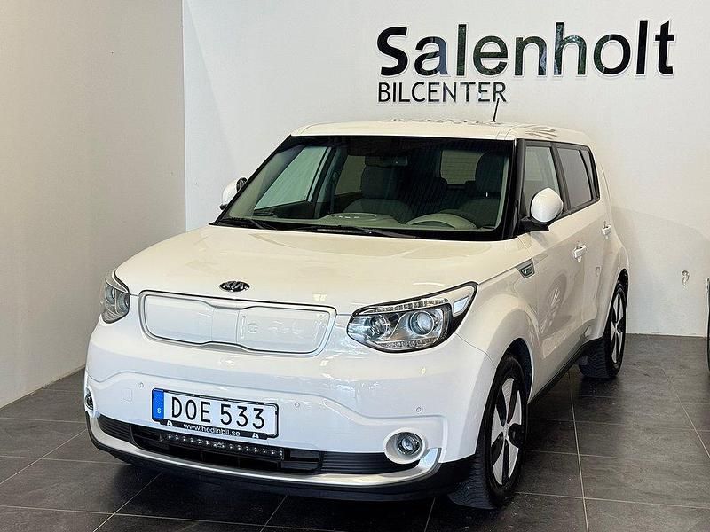 Vit Begagnad 2018 Kia Soul EV 3 SUV | 94 900 kr (Superpris) - Bild 1/4