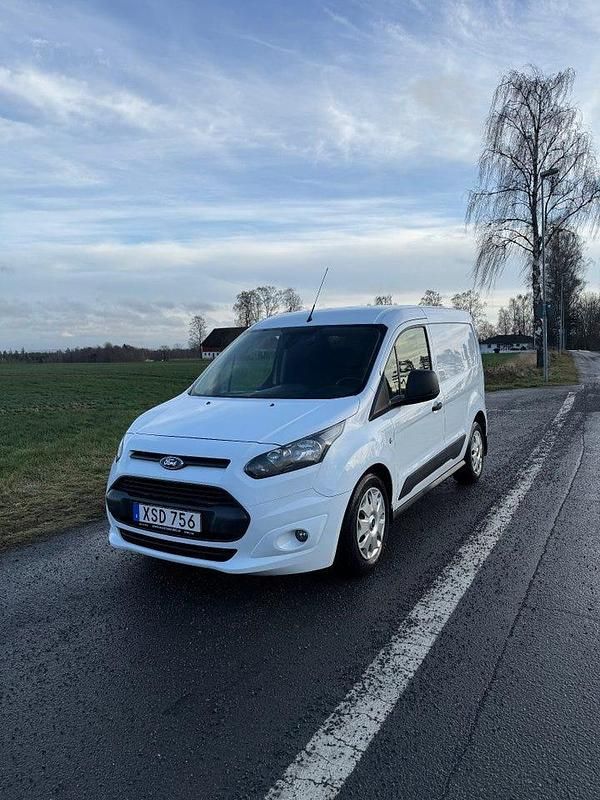 Vit Begagnad 2015 Ford Transit Connect Minibuss | 79 900 kr (Marknadspris) - Bild 1/4