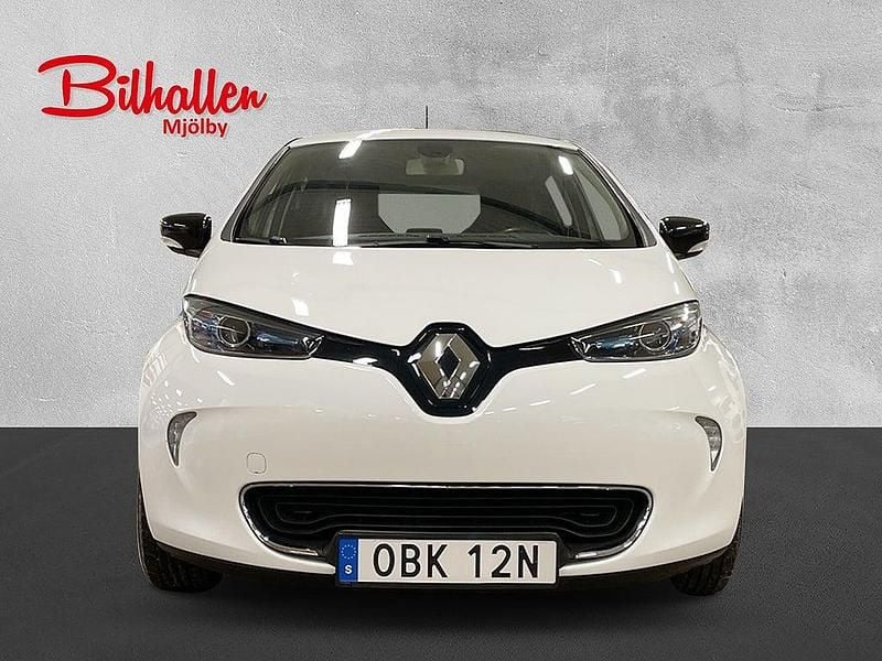 Begagnad Renault Zoe 80 kW (109 HK) 2019 Vit Halvkombi