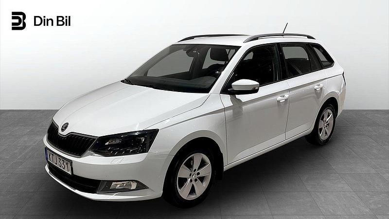 Vit (laser white) Begagnad 2018 Skoda Fabia Kombi | 129 900 kr (Marknadspris) - Bild 1/4