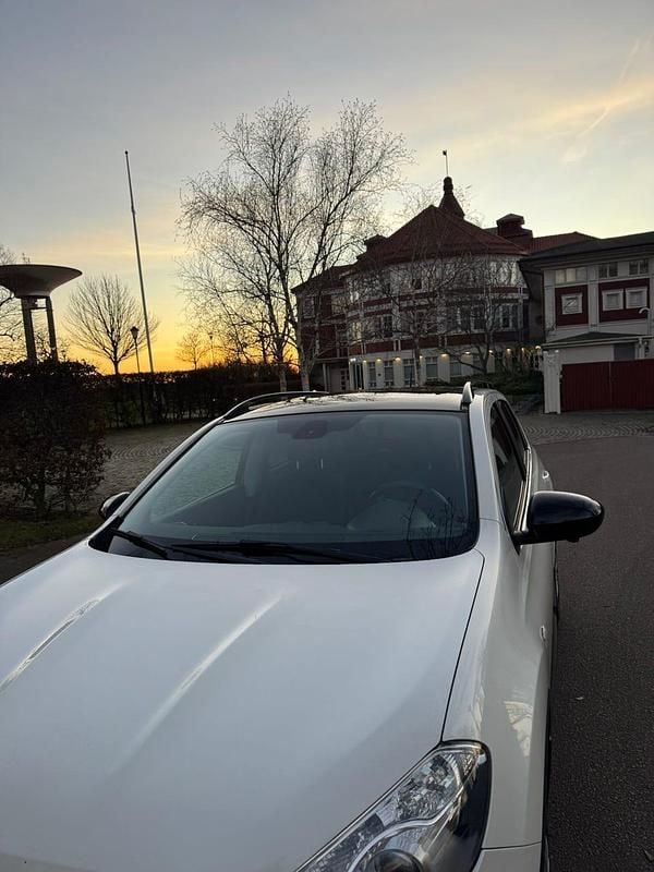 Begagnad Nissan Qashqai 141 HK (103 kW) 2013 SUV