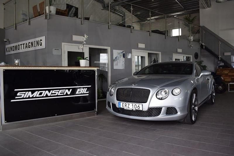 Begagnad Bentley Continental GT 626 HK (460 kW) 2013 Silver Sportkupé