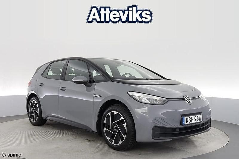 Begagnad VW ID.3 Pro Performance 150 kW (204 HK) 2022 Grå Halvkombi