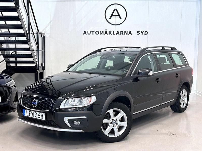 Svart Begagnad 2016 Volvo XC70 Momentum SUV | 189 800 kr (Marknadspris) - Bild 1/4