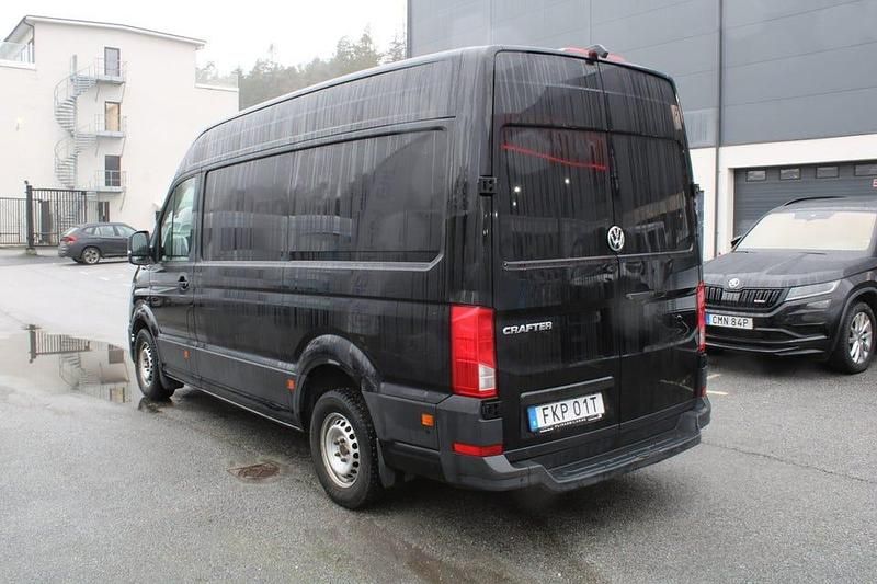 Begagnad VW Crafter 177 HK (130 kW) 2020 Svart Van