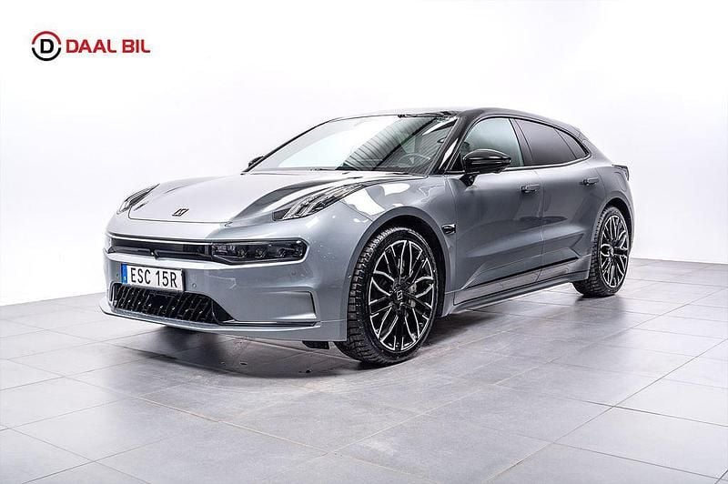 Begagnad Zeekr 001 2023 Grå Halvkombi