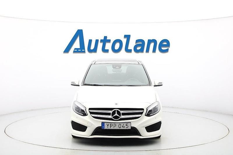 Begagnad Mercedes B180 AMG 109 HK (80 kW) 2017 Vit Minibuss