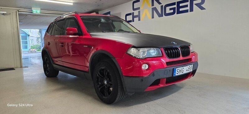 Röd Begagnad 2008 BMW X3 Comfort Edition SUV | 69 900 kr (Marknadspris) - Bild 1/4
