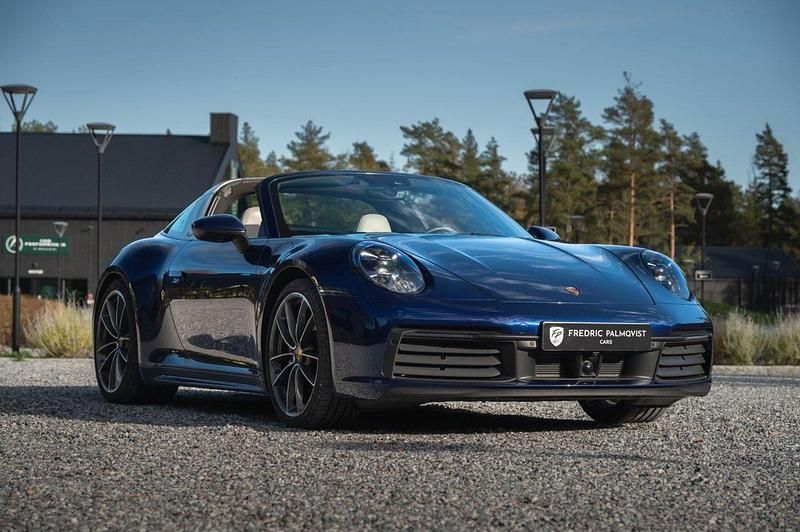 Flerfärgad Begagnad 2021 Porsche 911 Targa 4S Cab | 1 695 000 kr - Bild 1/4