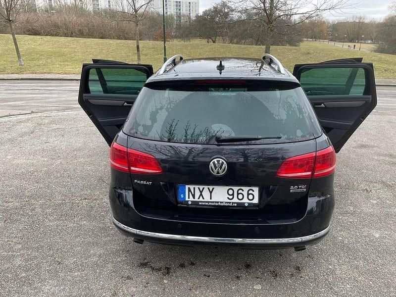 Begagnad VW Passat 177 HK (130 kW) 2014 Metalic Kombi