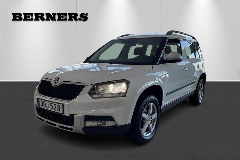 Vit Begagnad 2016 Skoda Yeti Outdoor SUV | 169 900 kr (Lite dyr) - Bild 1/4