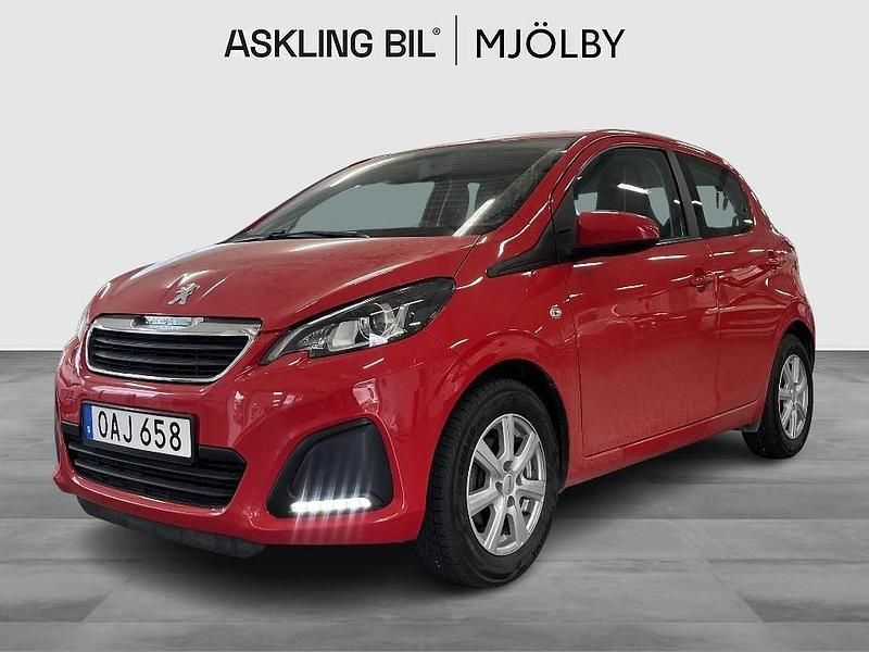 Röd Begagnad 2016 Peugeot 108 Halvkombi | 85 000 kr (Dyr) - Bild 1/4