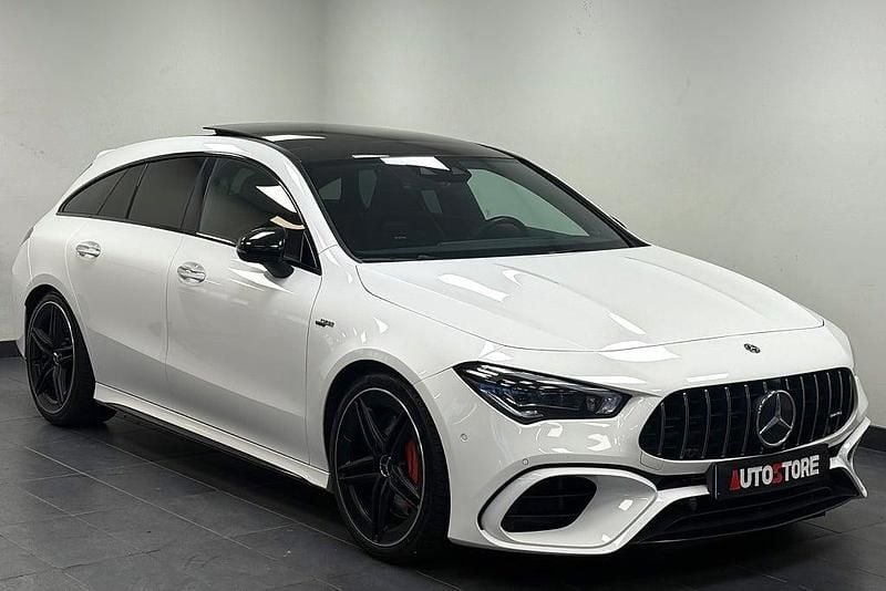 Vit Begagnad 2019 Mercedes CLA45 AMG AMG Kombi | 499 900 kr (Marknadspris) - Bild 1/4