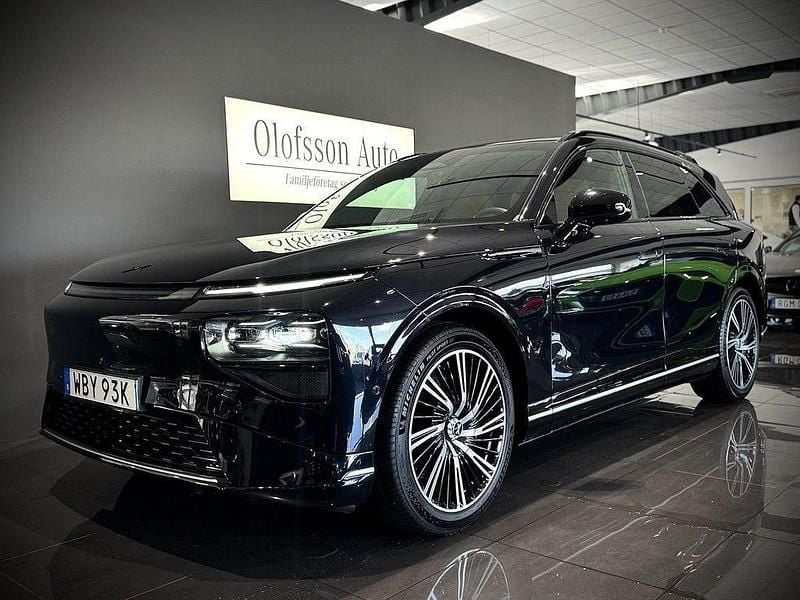 Svart Begagnad 2024 XPENG G9 SUV | 729 000 kr (Superpris) - Bild 1/4