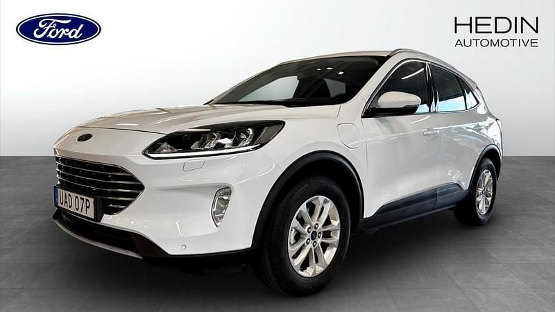 Vit (white) Begagnad 2021 Ford Kuga SUV | 244 900 kr (Marknadspris) - Bild 1/4