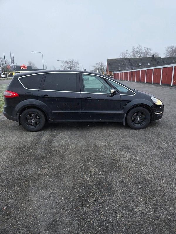 Begagnad 2012 Ford S-MAX S Minibuss | 59 900 kr (Bra pris) - Bild 1/4