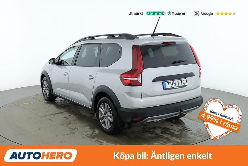 Begagnad Dacia Jogger Comfort 112 HK (82 kW) 2022 Vit Minibuss