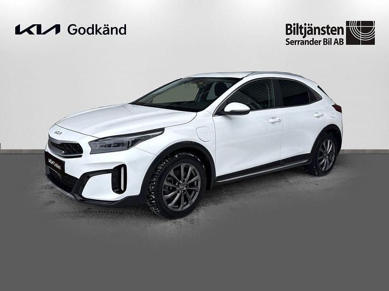 Vit Begagnad 2022 Kia XCeed SUV | 279 900 kr (Lite dyr) - Bild 1/4