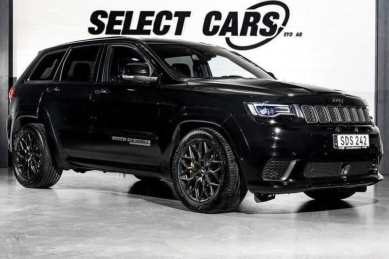 Svart Begagnad 2018 Jeep Grand Cherokee SRT SUV | 669 900 kr - Bild 1/4