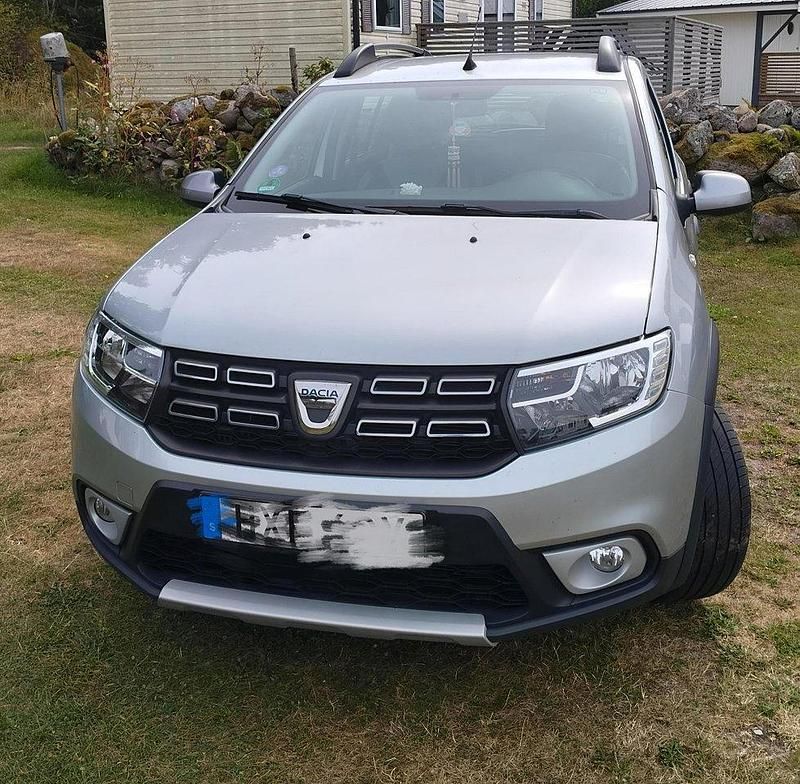 Begagnad 2020 Dacia Sandero Stepway Halvkombi | 105 000 kr (Superpris) - Bild 1/4