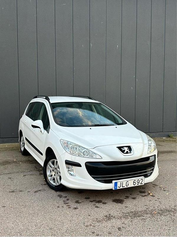 Vit Begagnad 2010 Peugeot 308 Kombi | 30 000 kr (Marknadspris) - Bild 1/4